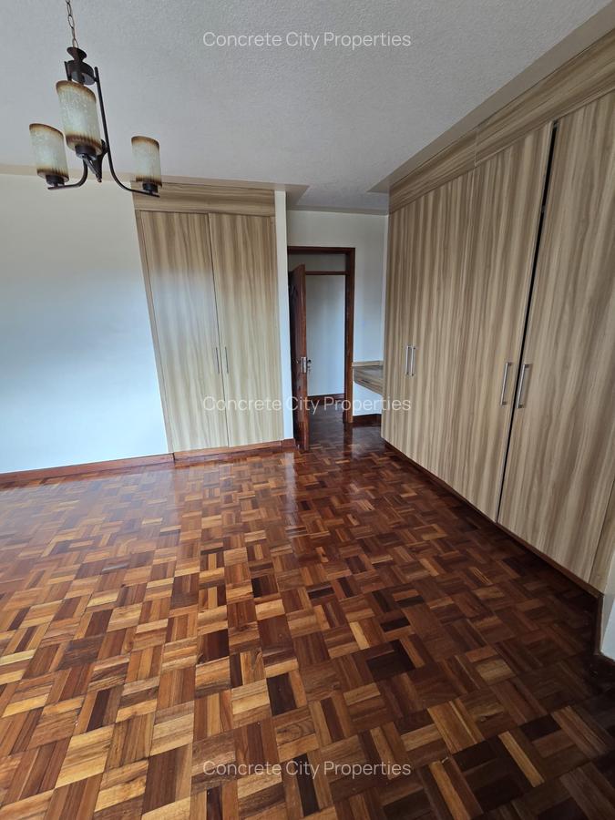 3 Bed Apartment at Rose Avenue - 7