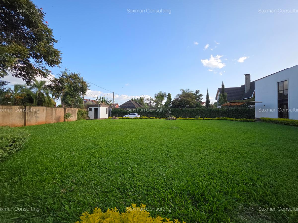 5 Bed Villa with En Suite in Runda - 19