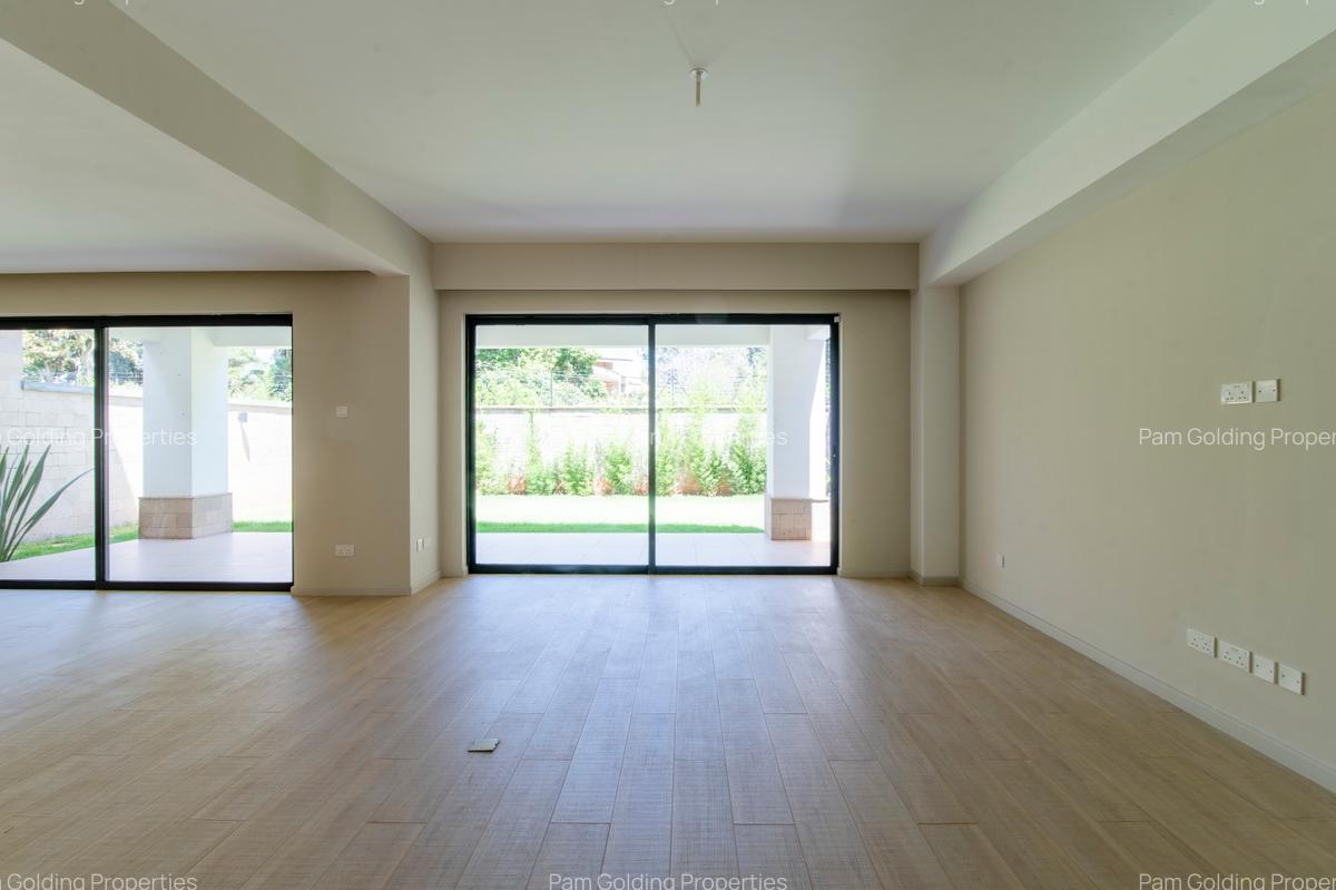 6 Bed Townhouse with En Suite at Shanzu Road - 12