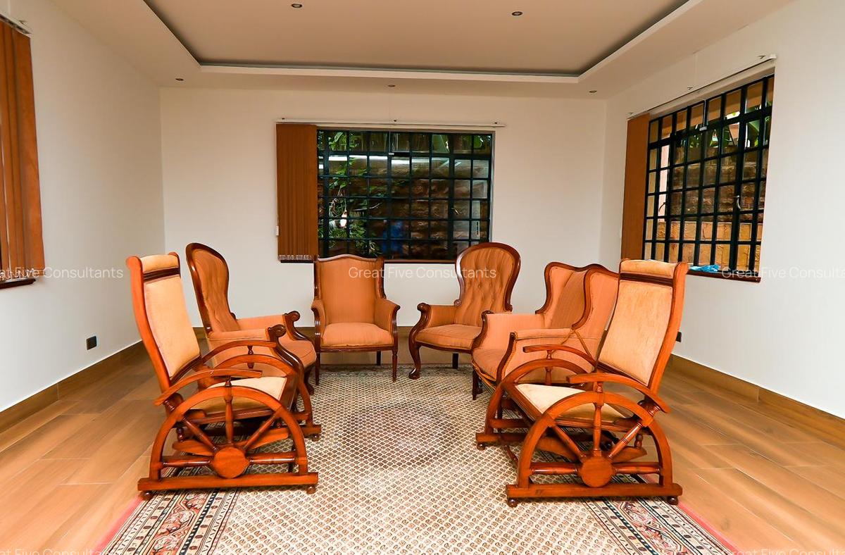 5 Bed Villa with En Suite in Kitisuru - 15