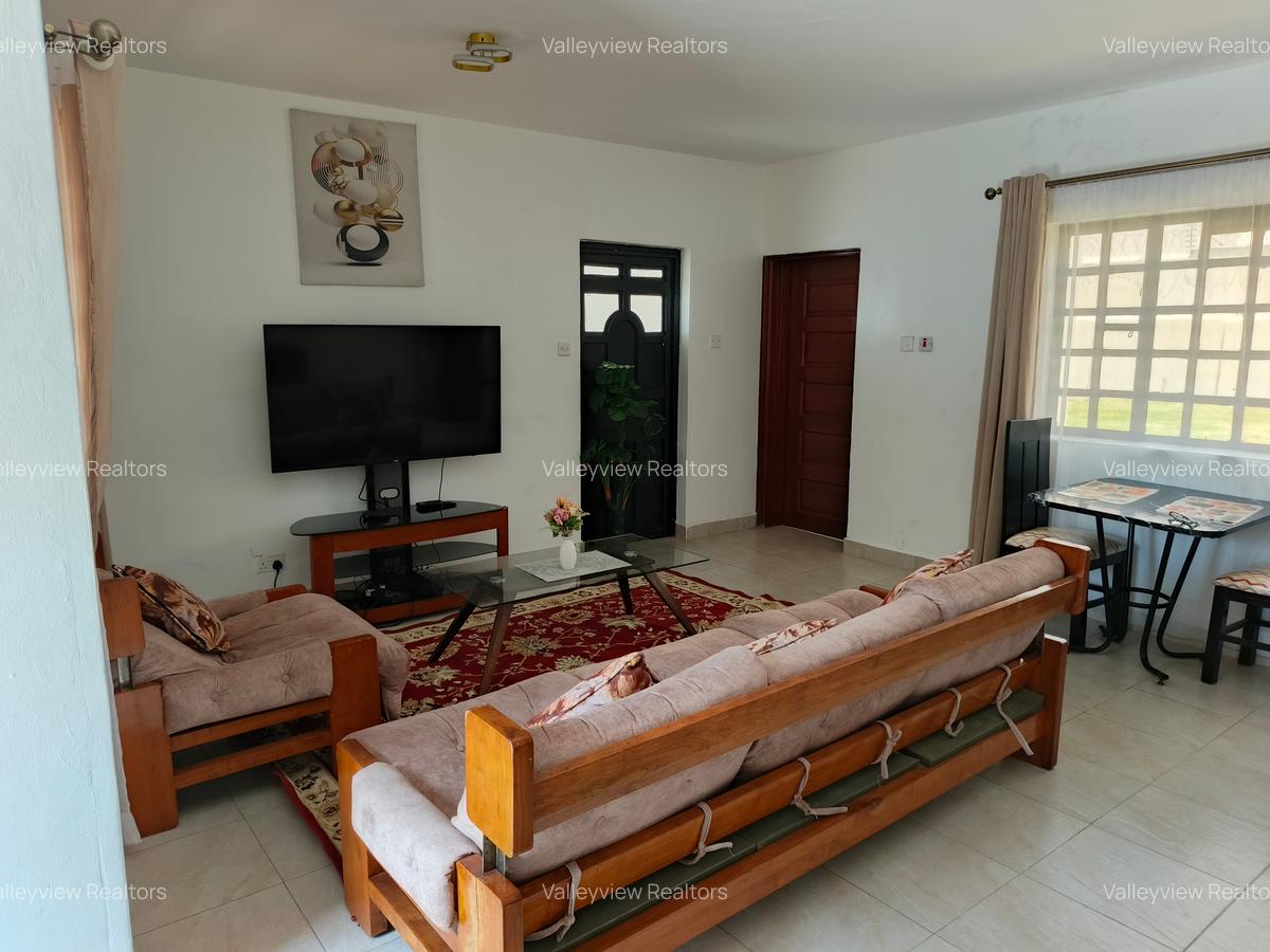 1 Bed Villa with En Suite at Lavington - 8