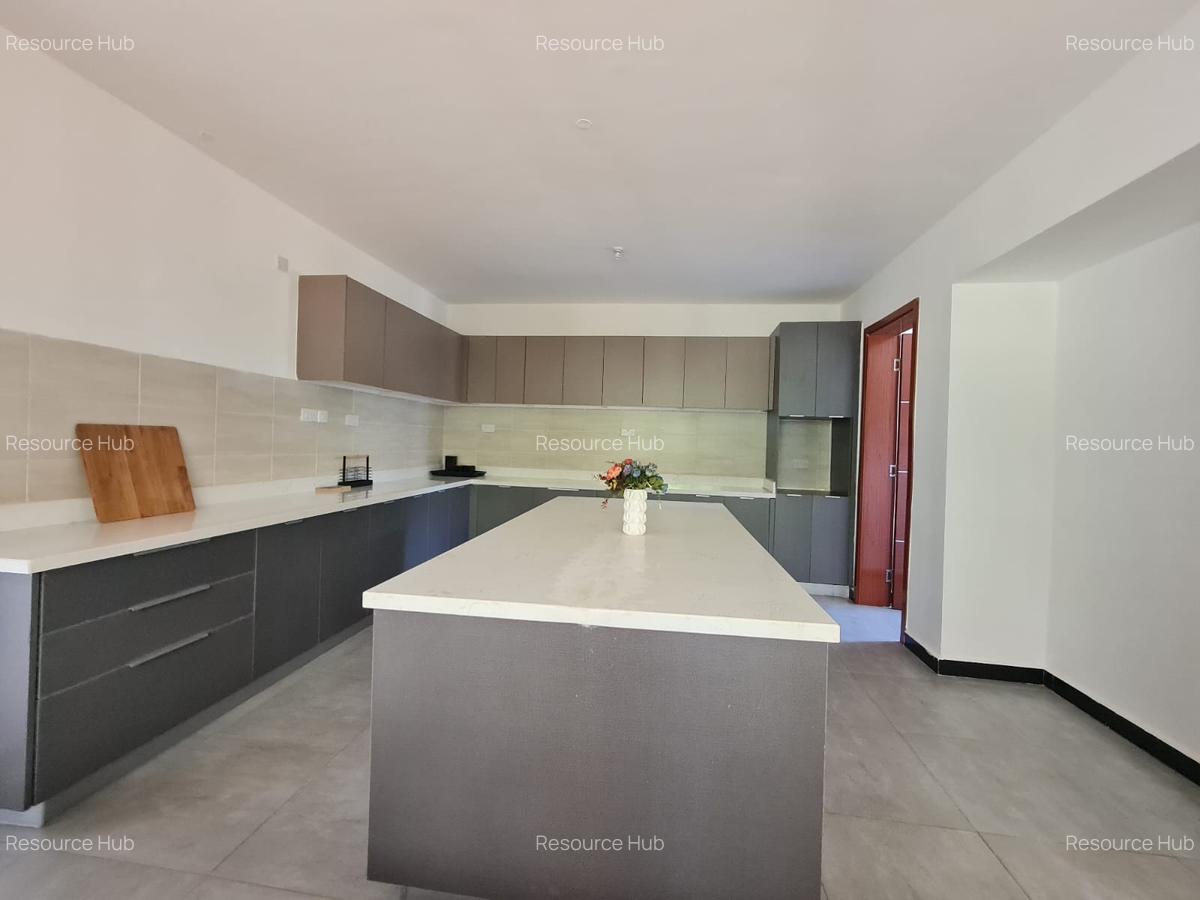 5 Bed House with En Suite at Karen - 7