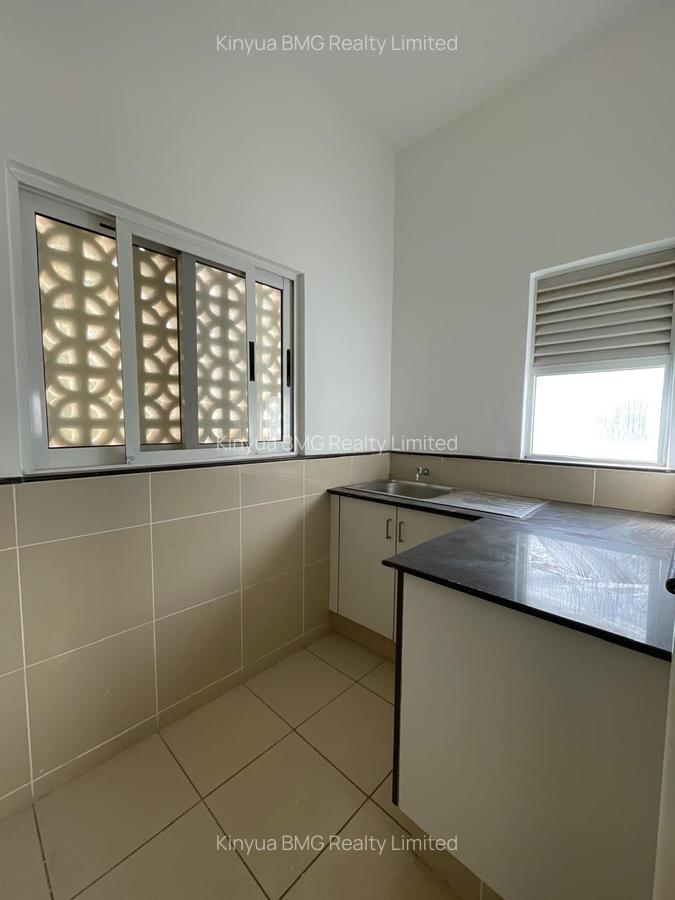 Serviced 3 Bed Apartment with En Suite in Nyali Area - 12