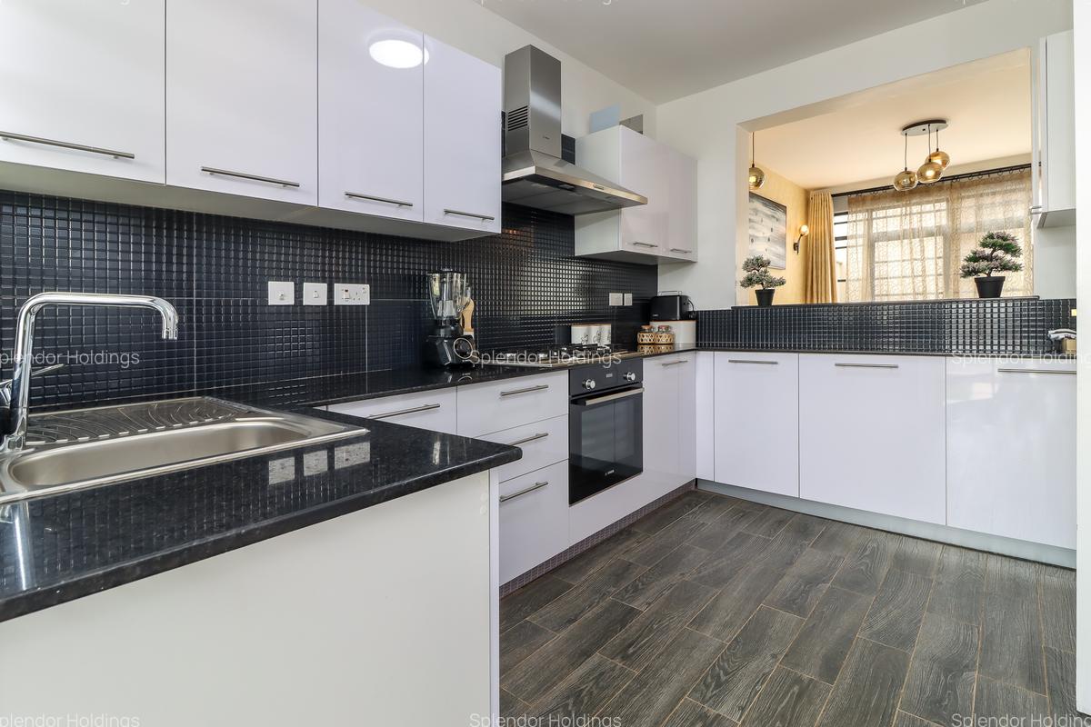 4 Bed Townhouse with En Suite in South C - 3