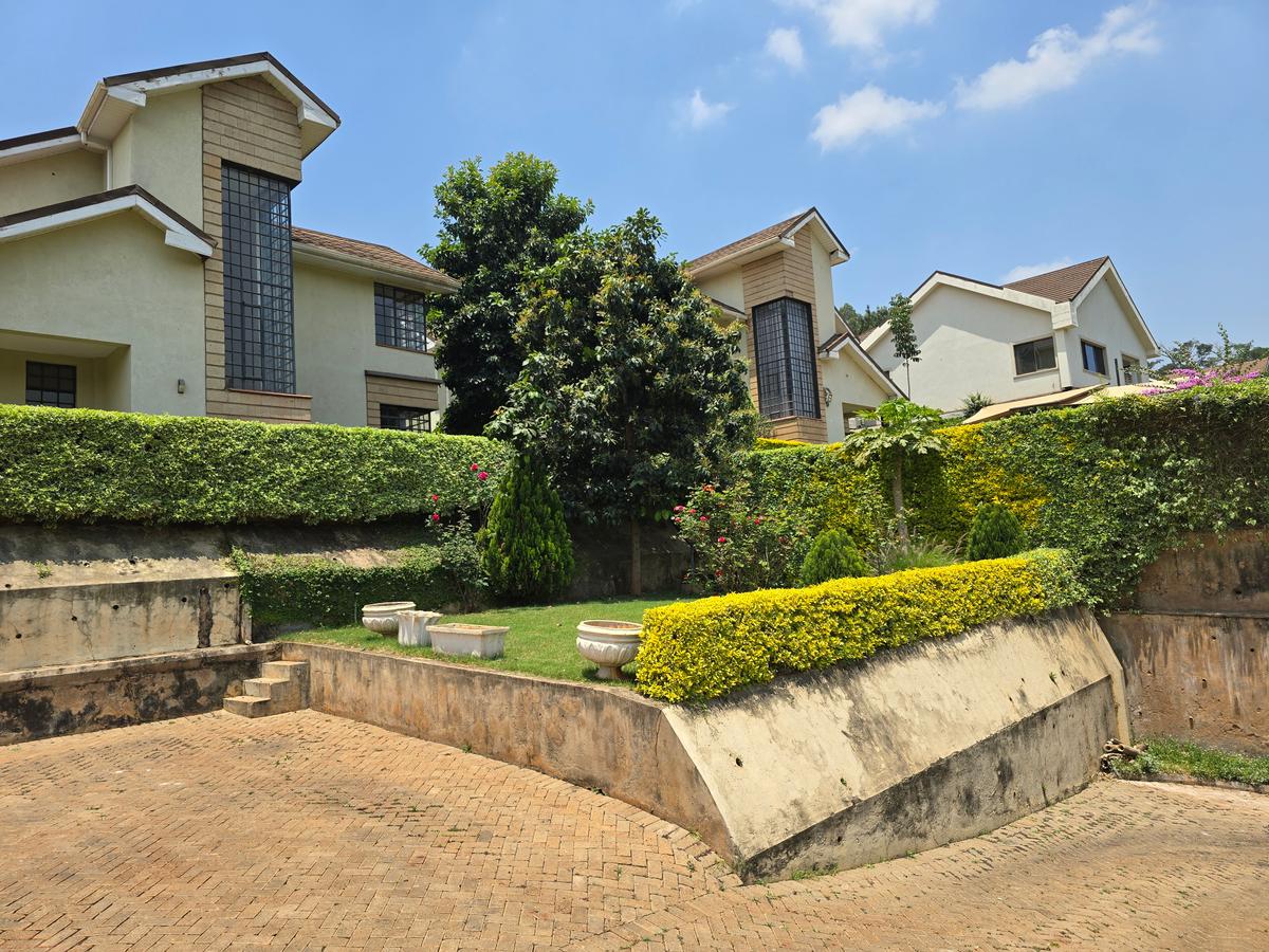 4 Bed House with En Suite at Kitisuru Ridge - 1