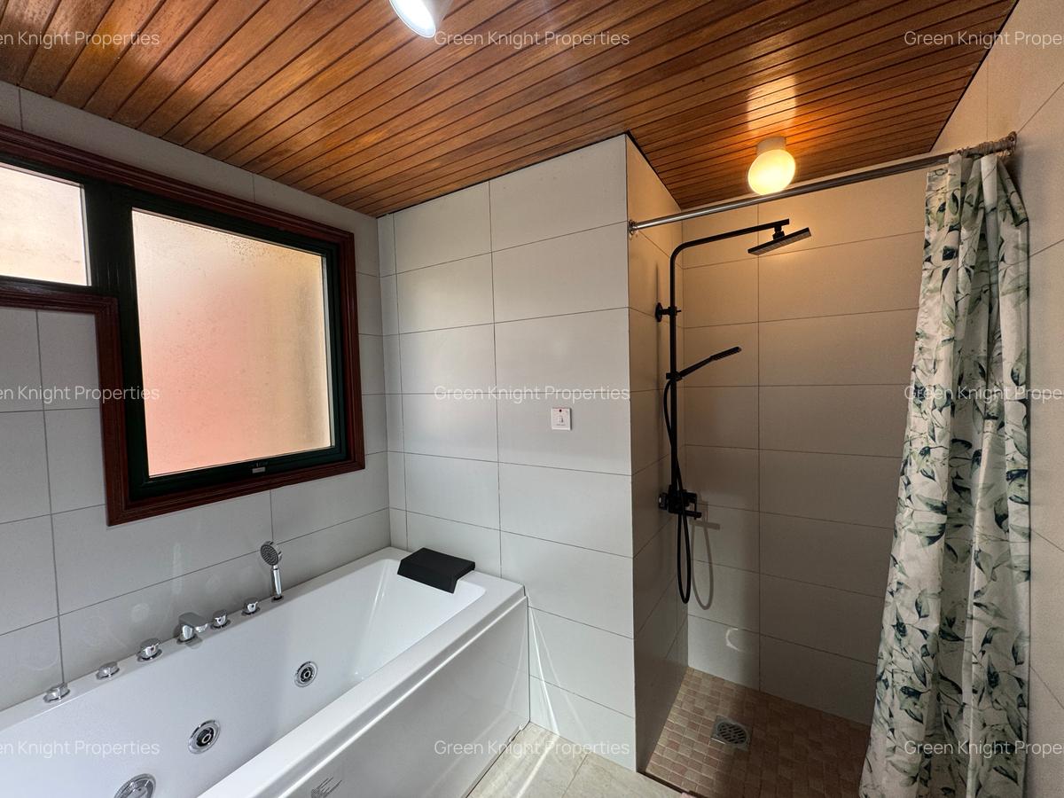 Serviced 2 Bed Apartment with En Suite in Kileleshwa - 14