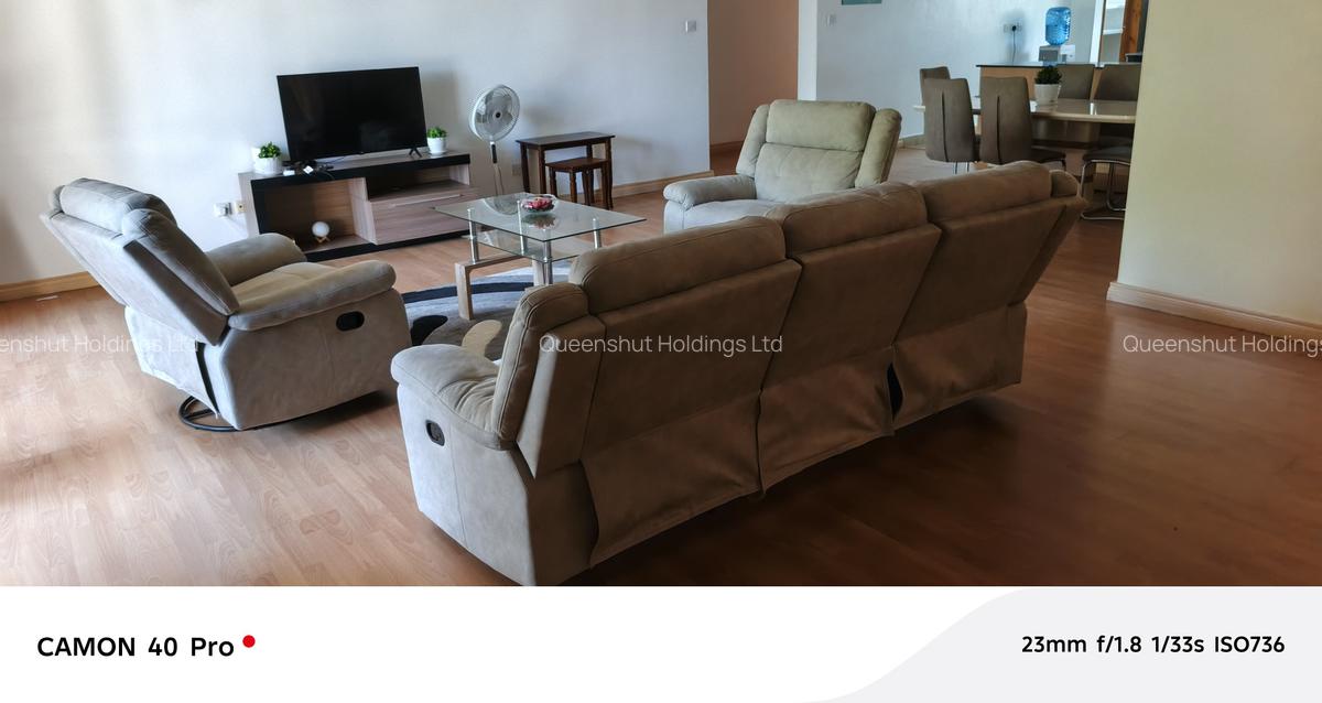 Serviced 3 Bed Apartment with En Suite in Westlands Area - 4