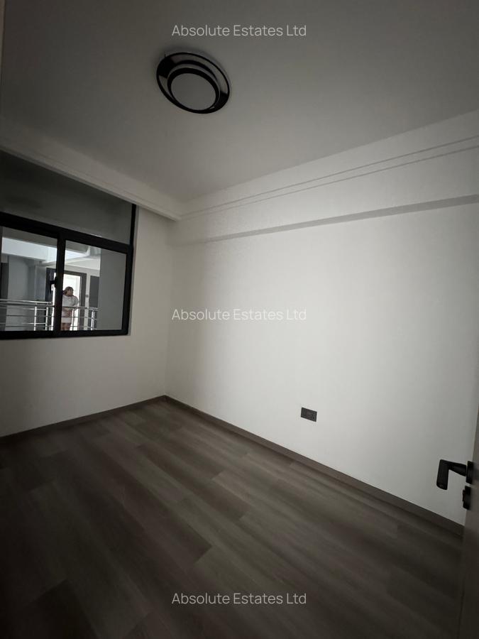 2 Bed Apartment with En Suite in Kilimani - 4