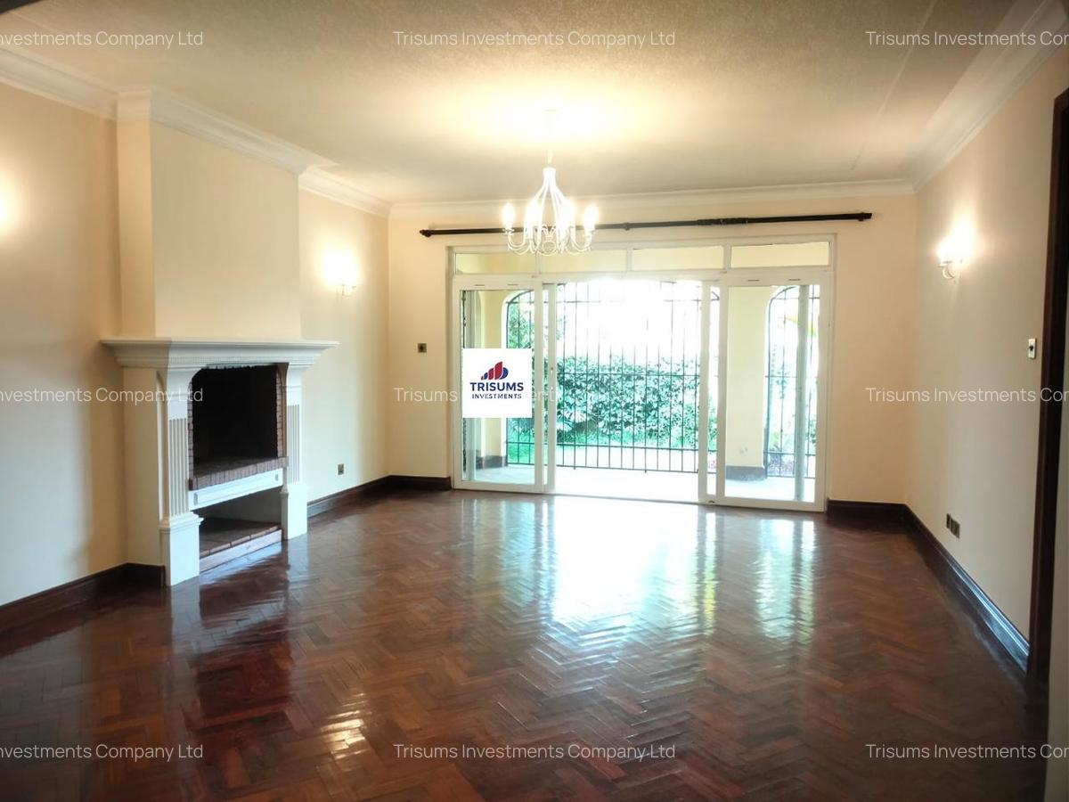 4 Bed Townhouse with En Suite in Westlands Area - 2