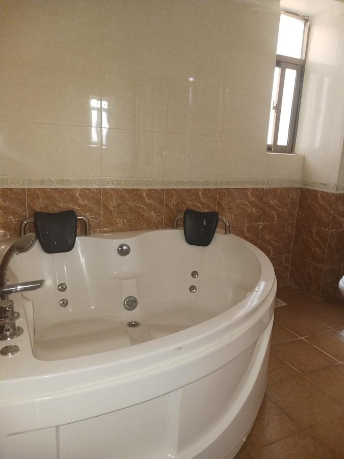 Serviced 4 Bed Apartment with En Suite at Riara Road - 8