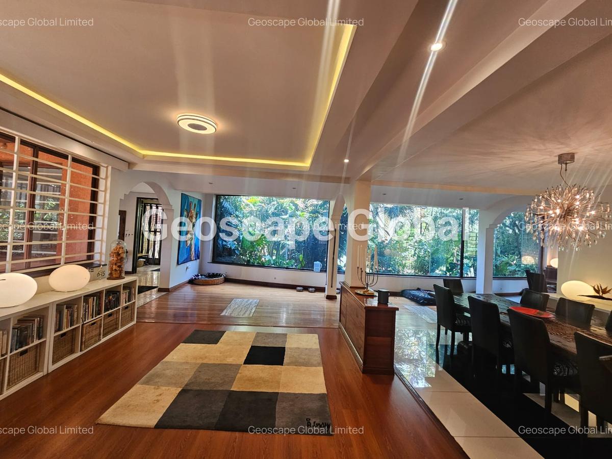 5 Bed House with En Suite in Runda - 5