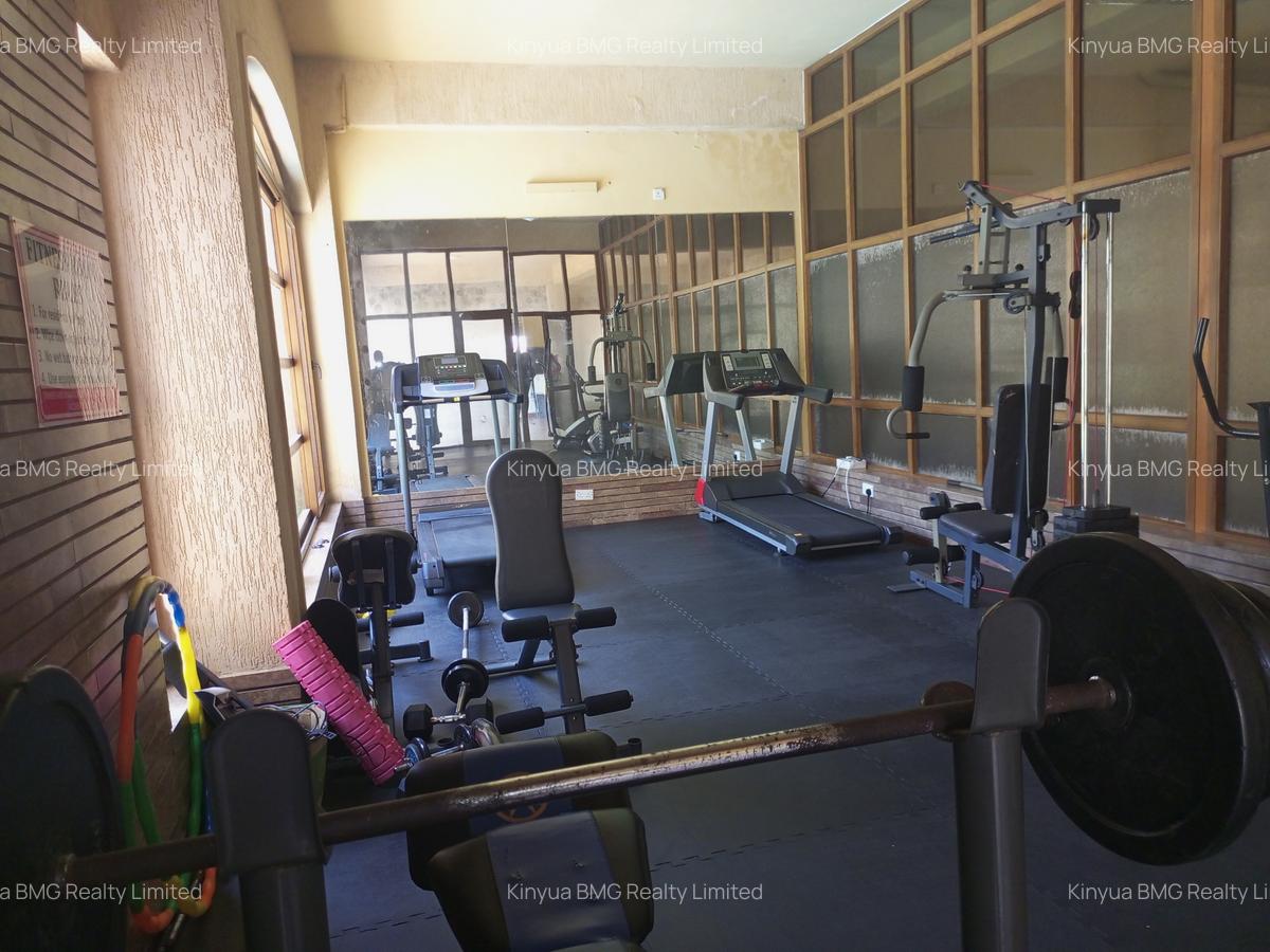 Serviced 3 Bed Apartment with En Suite in Nyali Area - 4