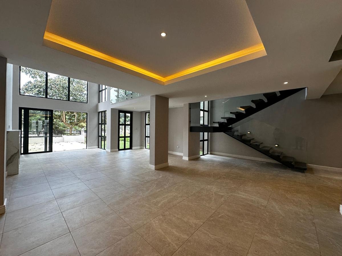 3 Bed Apartment with En Suite at Runda - 2