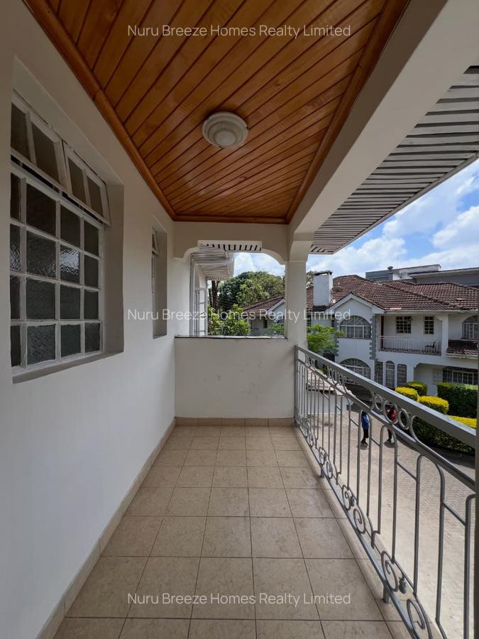 4 Bed Townhouse with En Suite in Lavington - 4