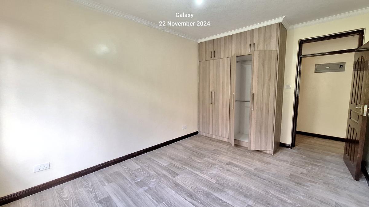 3 Bed Apartment with En Suite at Valley Arcade - 7