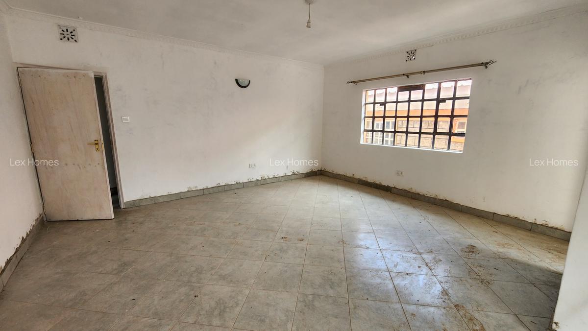 3 Bed House with En Suite at Rimpa Road - 6