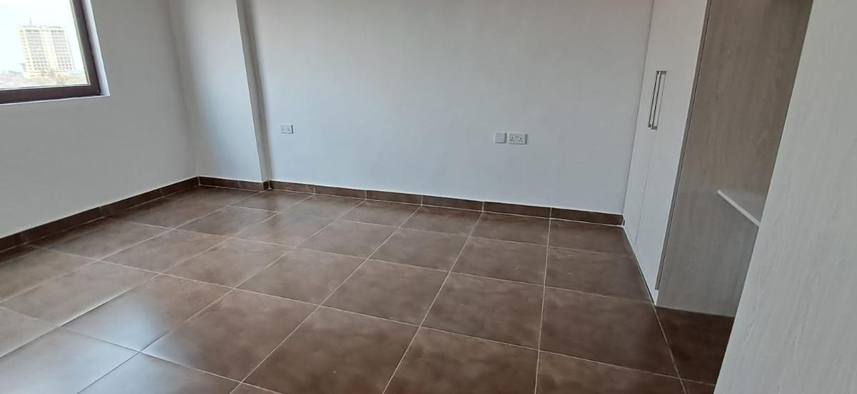 3 Bed Apartment with En Suite in Rhapta Road - 5