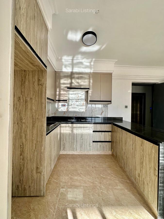 1 Bed Apartment with En Suite in Kilimani - 5