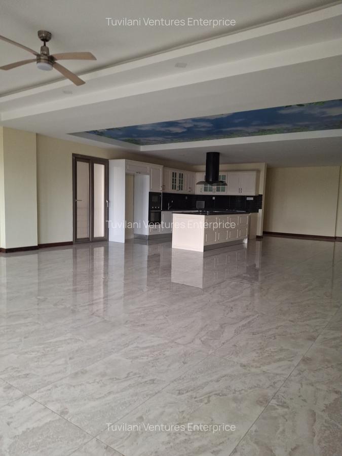 Serviced 3 Bed Apartment with En Suite at Nyali Mombasa - 14