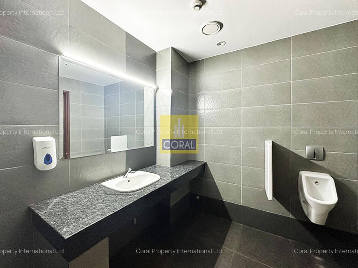 Warehouse in Tatu City - 10