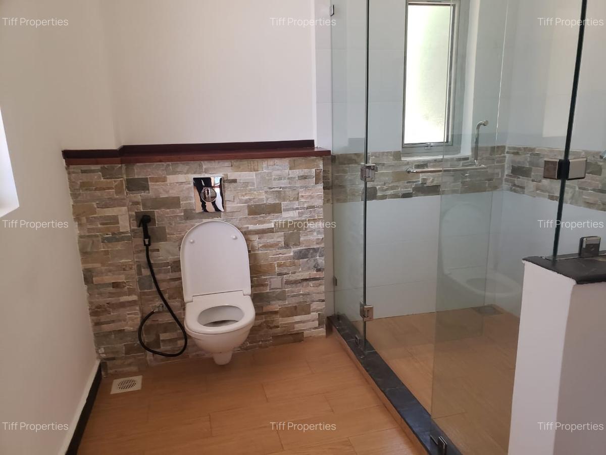 4 Bed Townhouse in Karen - 12