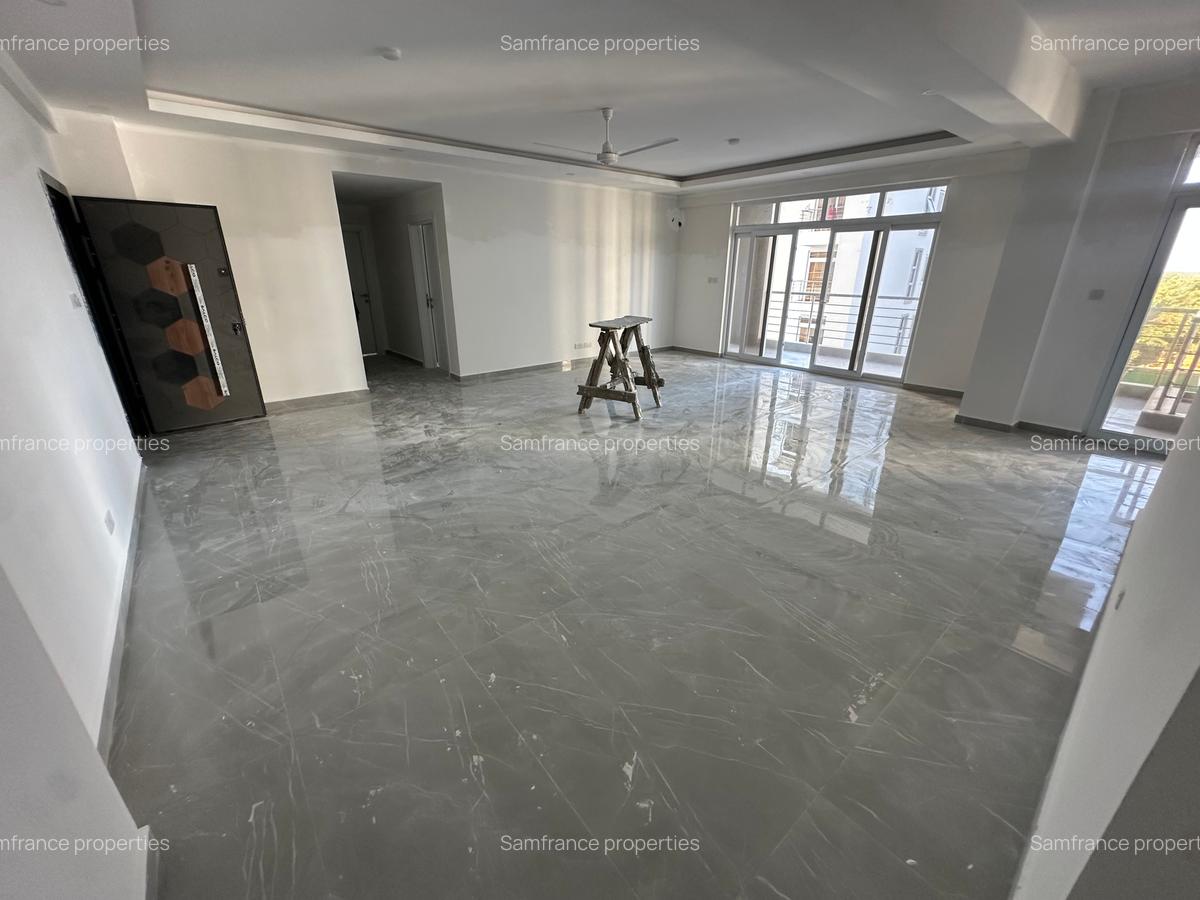 Serviced 3 Bed Apartment with En Suite at Baobab Road - 12