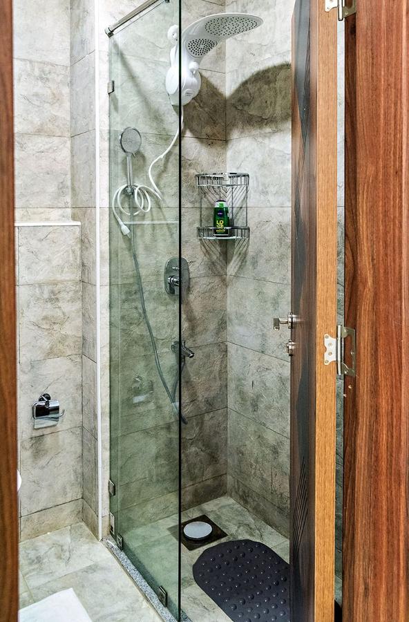 Serviced Studio Apartment with En Suite in Kileleshwa - 3