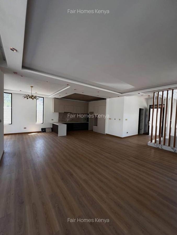 5 Bed Townhouse with En Suite at Lavington Green - 18