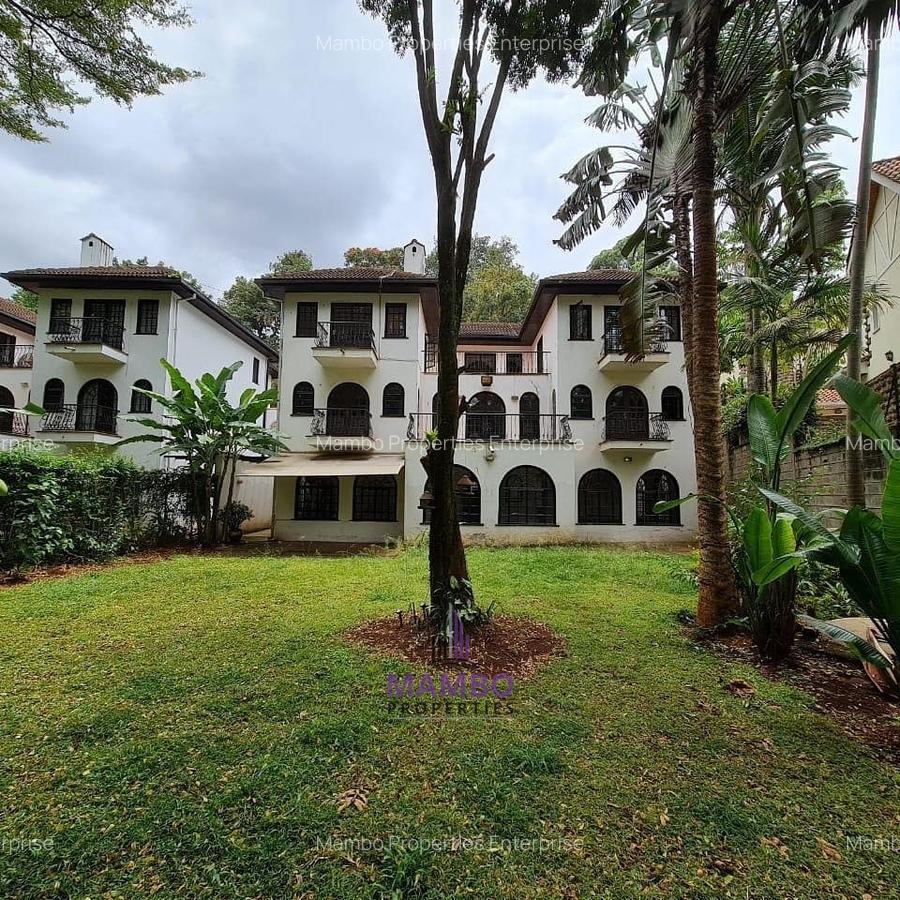 4 Bed Townhouse with En Suite at Riverside Dr - 2