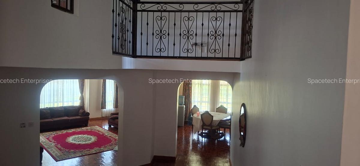 6 Bed House with En Suite in Runda - 8