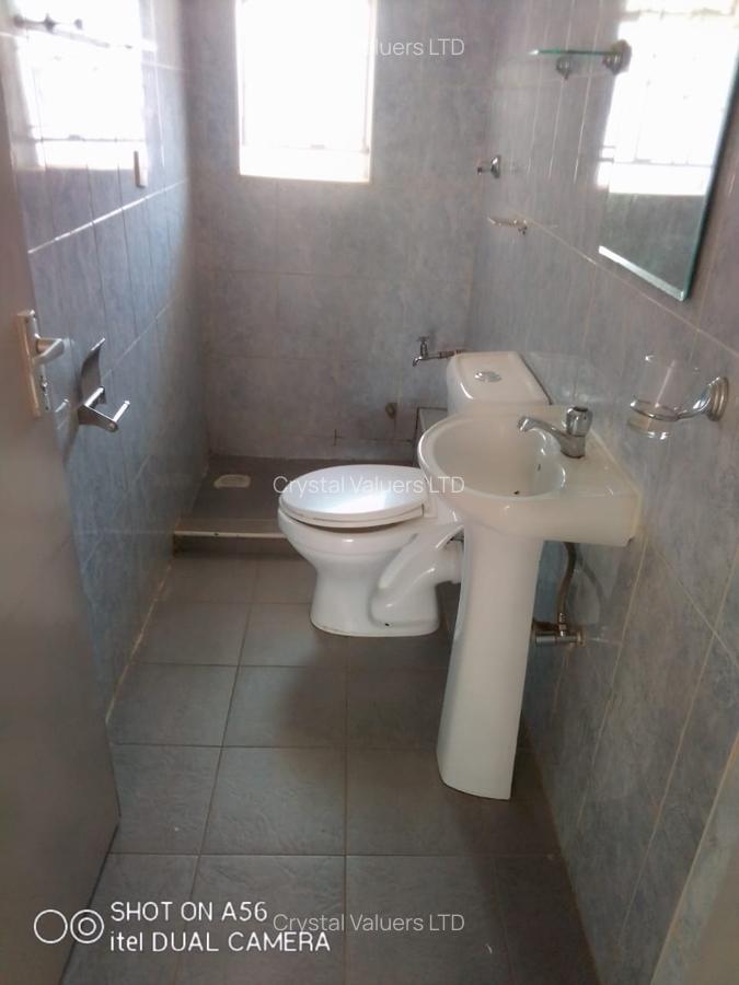 3 Bed Apartment with En Suite in Parklands - 11