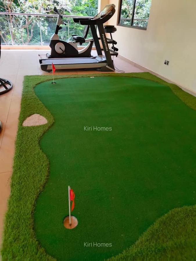 5 Bed Townhouse with En Suite in Gigiri - 20