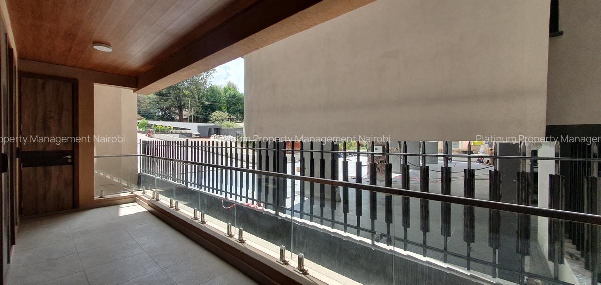 2 Bed Apartment with En Suite in Spring Valley - 3