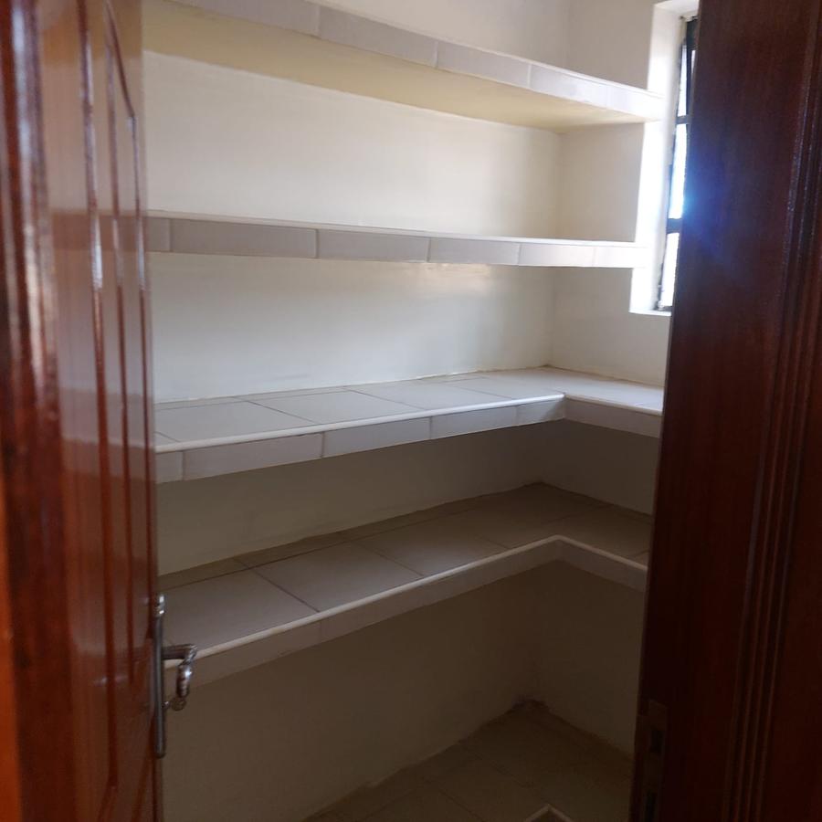 3 Bed Apartment with En Suite in Kileleshwa - 12