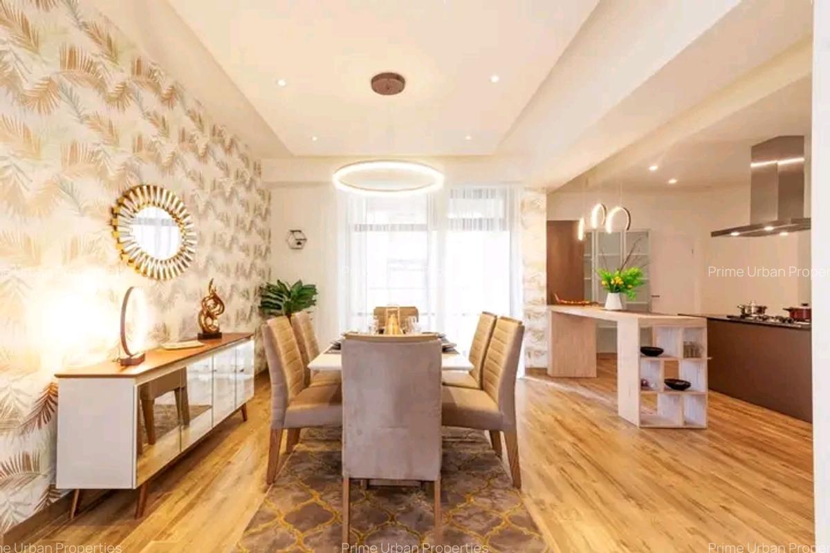 4 Bed Apartment with En Suite in Riverside - 12