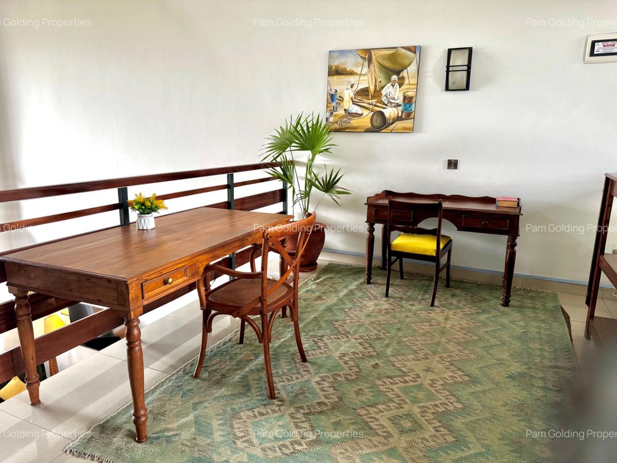 3 Bed Apartment with En Suite in Rhapta Road - 18