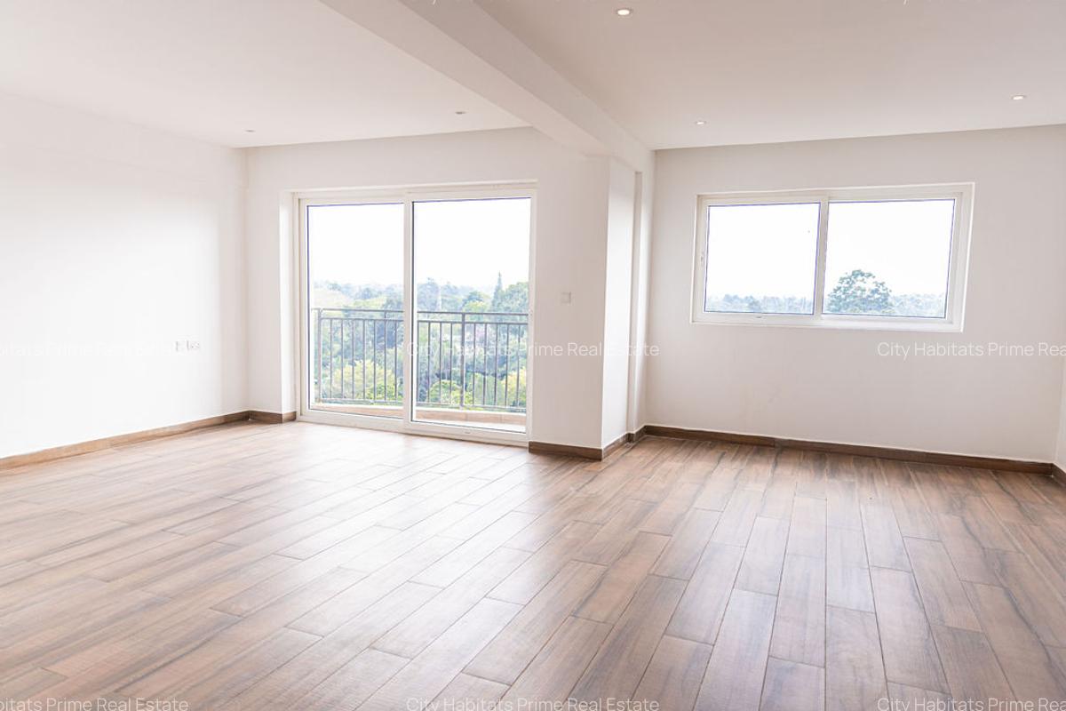 4 Bed Apartment with En Suite in Westlands Area - 1