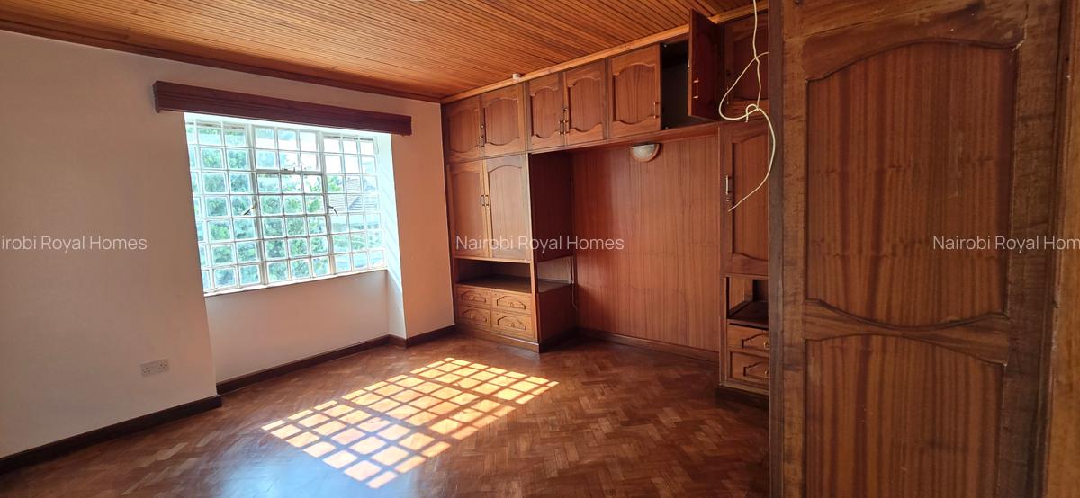 5 Bed House with En Suite at Runda Evergreen - 10
