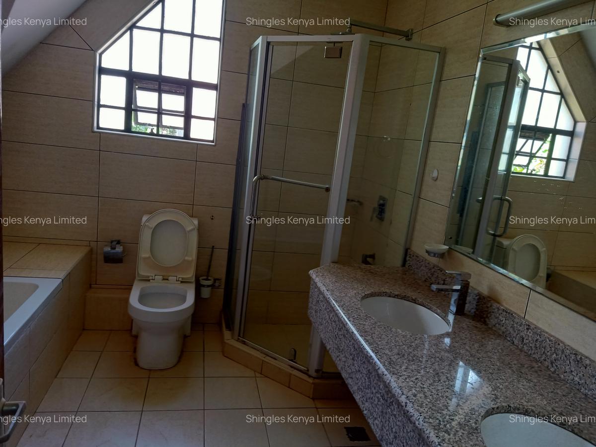 4 Bed Townhouse with En Suite at Njumbi Rd - 15