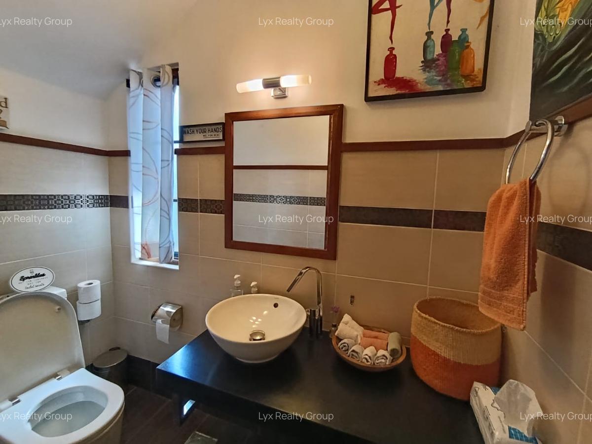 3 Bed Villa with En Suite in Muthaiga - 13