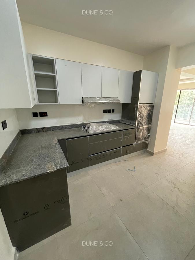 3 Bed Apartment with En Suite in Westlands Area - 5