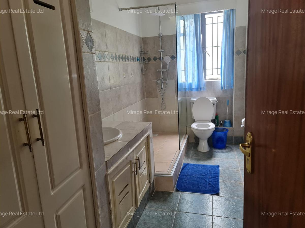 4 Bed Apartment with Swimming Pool in Kilimani - 4