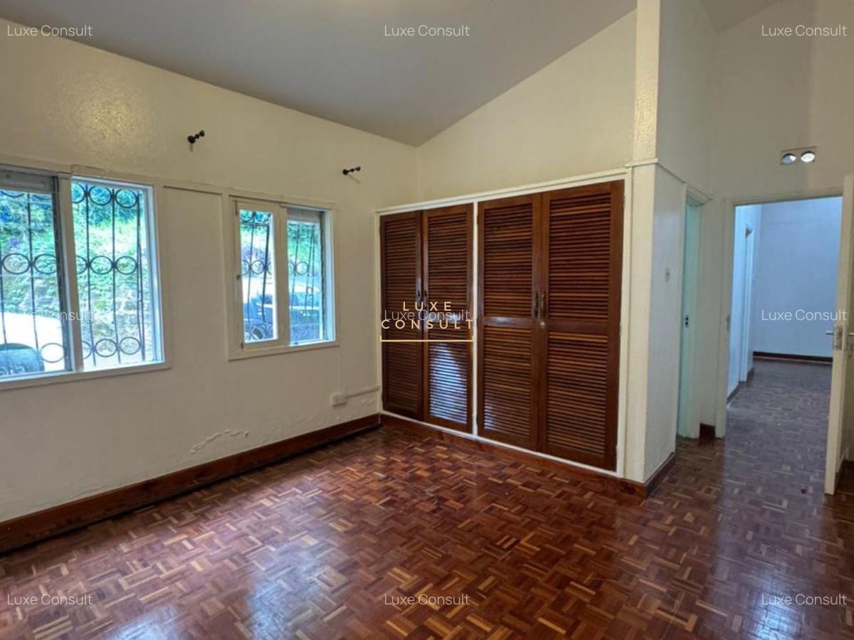 4 Bed House with Staff Quarters in Spring Valley - 8