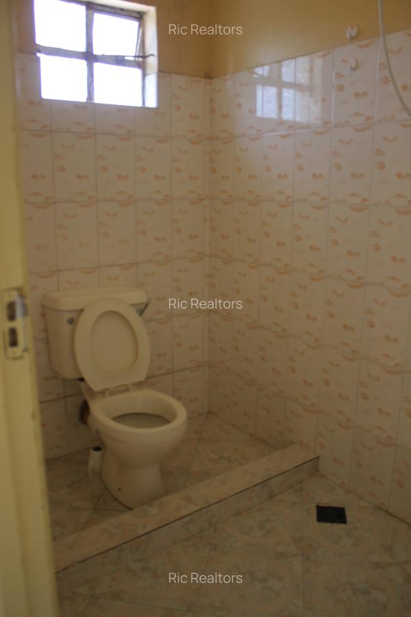 1 Bed House with En Suite at Loresho - 8