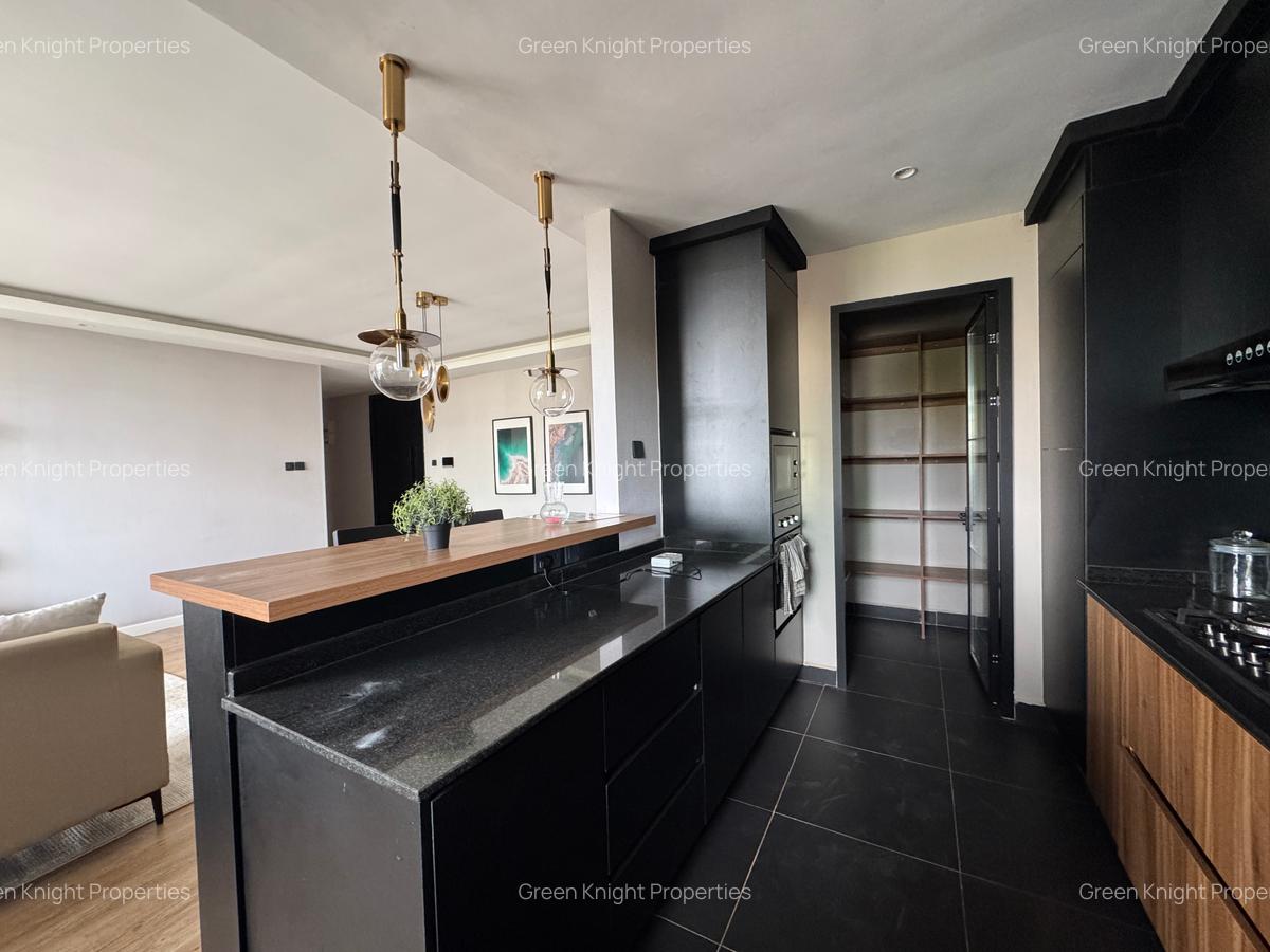 Serviced 2 Bed Apartment with En Suite in Westlands Area - 11