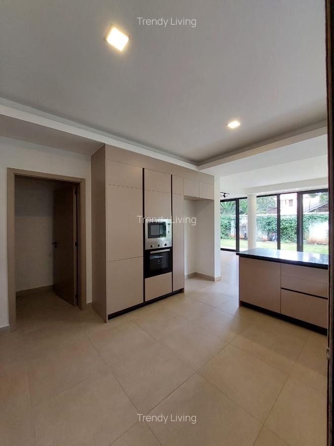 4 Bed Townhouse with En Suite in Lavington - 3