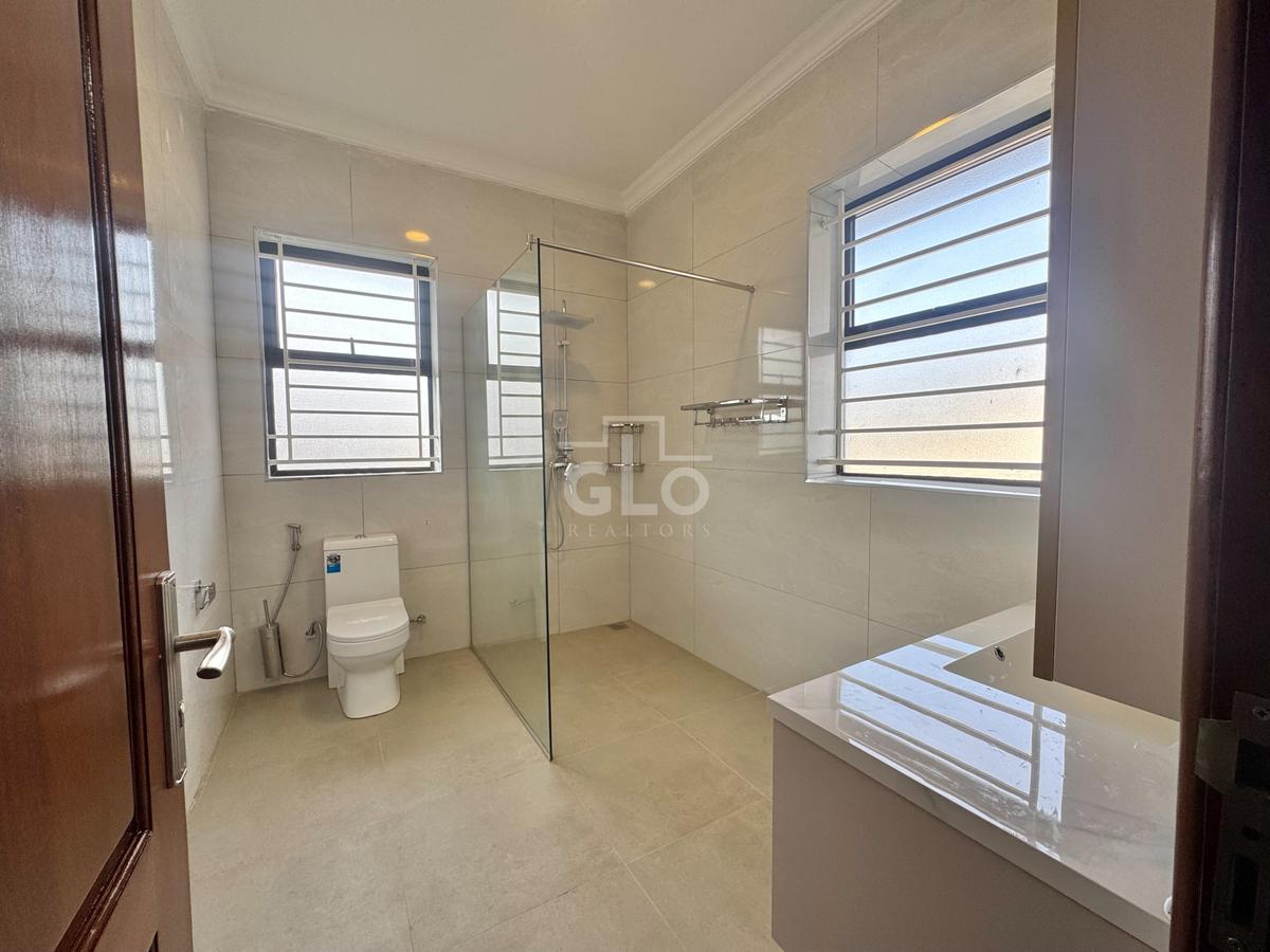 4 Bed House with En Suite in Karen - 20