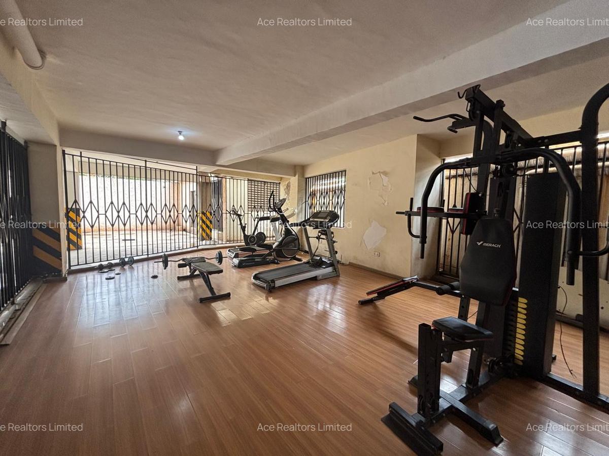 1 Bed Apartment with En Suite at Kilimani Estate Nairobi - 3