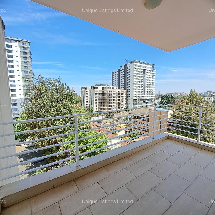 3 Bed Apartment with En Suite in Lavington - 3