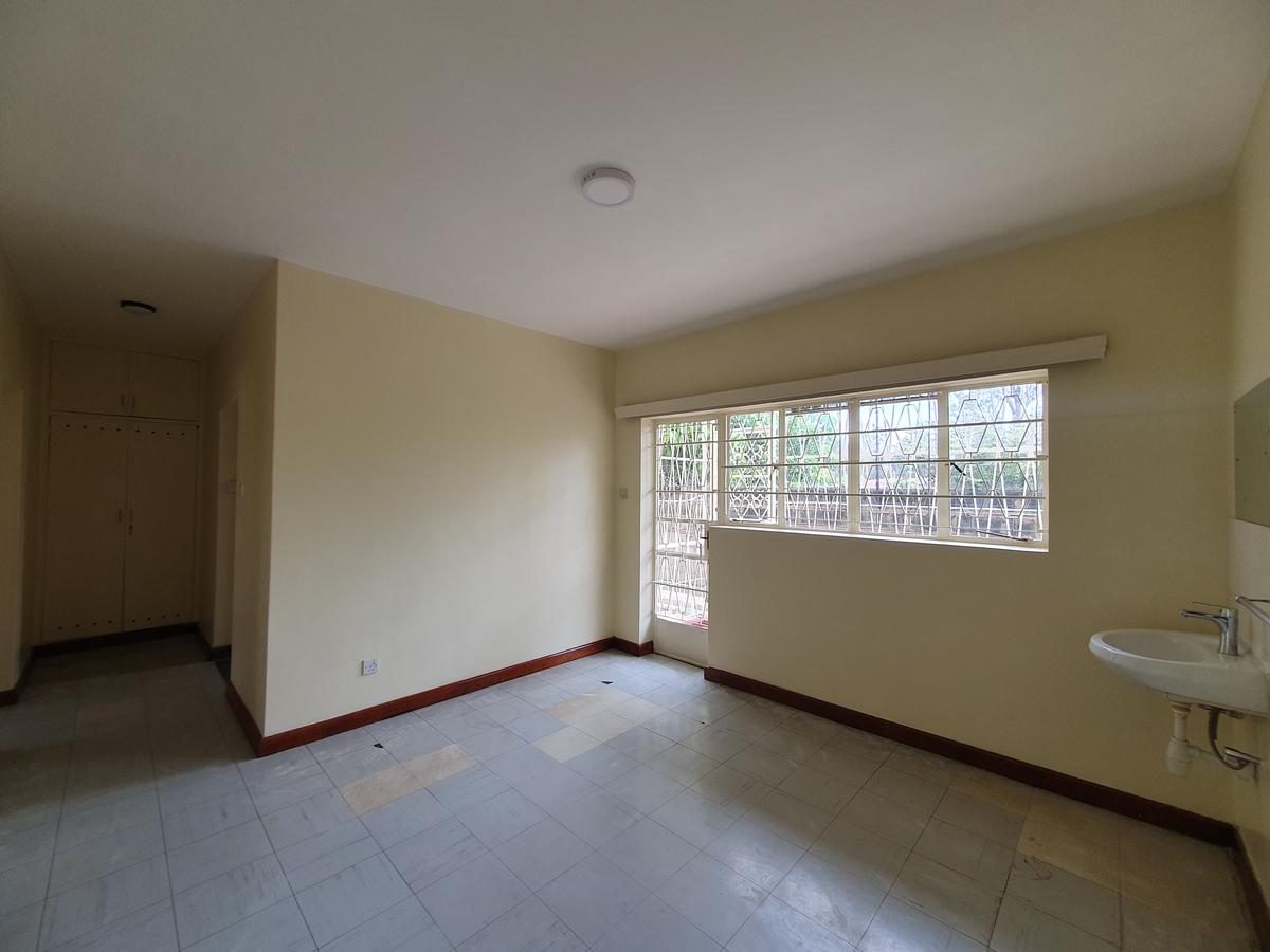 2 Bed Apartment with Parking in Parklands - 2